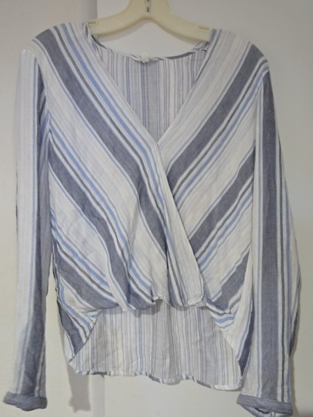 Splendid Blue White Striped Surplice Wrap Blouse Boho Flowy Womens M